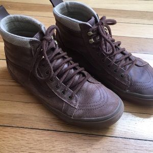 Vans hybrid boot brown leather